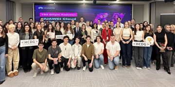 Huawei’den Kadın bilişimcilere küresel sertifika