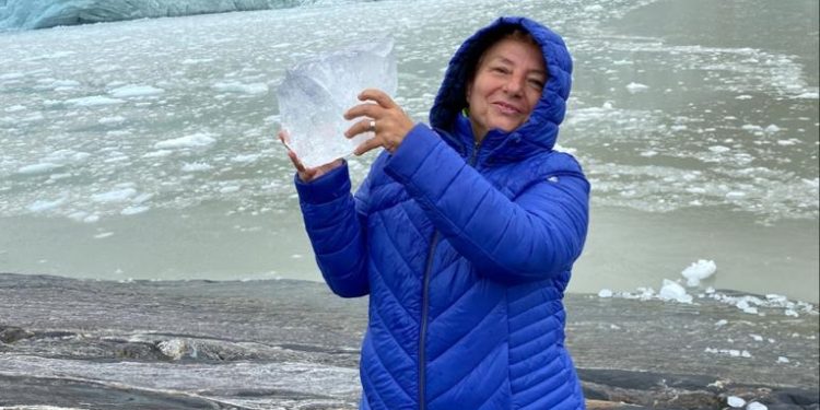 Buzullar hızla erirken geleceğimiz, geçim kaynağımızda eriyor