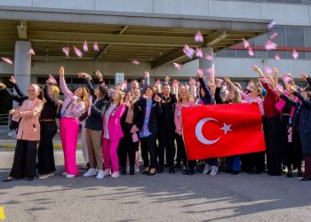 Sabiha Gökçen Havalimanı’nda kadınlara ilham veren 8 Mart kutlaması