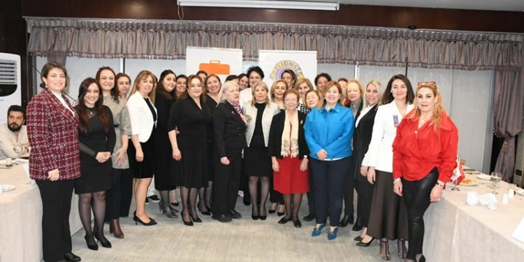 Gaziantep’te kadınlar güçlerini birleştirdi!