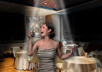 Duygu Tarhan Her Cuma Zaxi’de sahne alacak