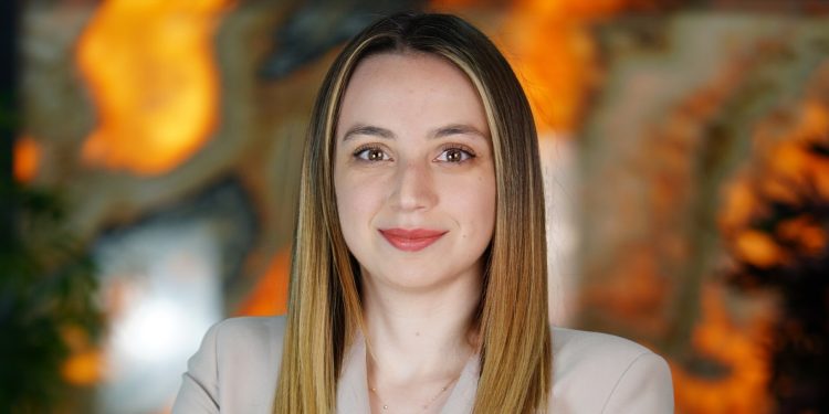 Sağlıkta Kadınların İzi: Her Üç Sağlık Çalışanından İkisi Kadın