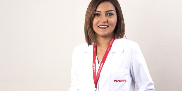 Diyetisyen Berna Ertuğ : “Sağlıklı bir bayram için 9 önemli öneri”