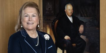 Güler Sabancı, 21 yıldır yürütmekte olduğu Yönetim Kurulu Başkanlığı görevini bırakıyor