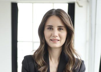 Sara Sarar : “”Her Şeyin Başı Eşitlik”