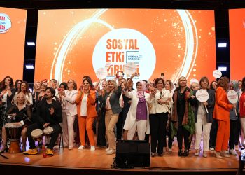 29 Mayıs 2025 İş Sanat’ta Gerçekleşecek 2. Sosyal Etki Zirvesi’nden 2. Yüzyıl Sözü:  210 Paydaş ile Eşitlik Yolunda Birlikteliğin Gücü ile Yan Yana…