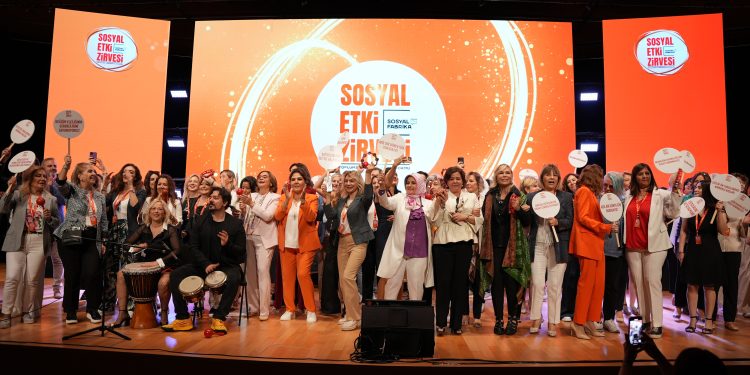 29 Mayıs 2025 İş Sanat’ta Gerçekleşecek 2. Sosyal Etki Zirvesi’nden 2. Yüzyıl Sözü:  210 Paydaş ile Eşitlik Yolunda Birlikteliğin Gücü ile Yan Yana…