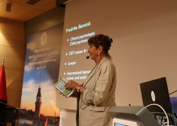 Psikolog Dr. Fredrike Bannink : “Negatif düşünce pozitiften 7 kat daha güçlü!”