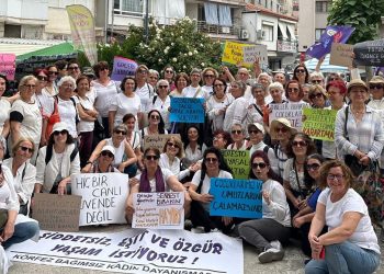 Üç Kadın Platformundan Ortak Eylem: “Gençleri Hemen Serbest Bırakın!”/ Leyla Küçükçetin