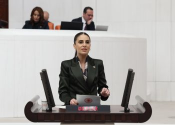 Muğla Milletvekili Gizem Özcan’dan 1 Mayıs açıklaması;  “Ya Adalet Ya Sefalet!”