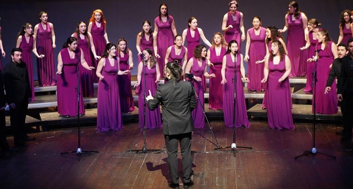 39. Genç Günler Şef Masis Aram Gözbek’in yönetimindeki Boğaziçi Gençlik Korosu Konseri’yle başladı