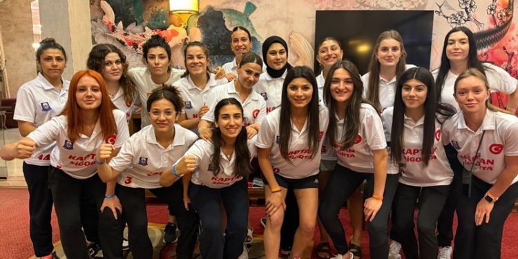 Süper Lig Play-Off’ta hokeyin sultan ve kaplanlarının gol fırtınası devam ediyor