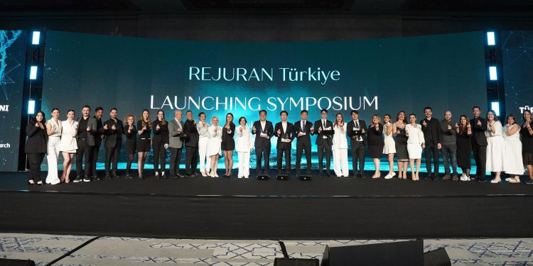 Rejuran Somon DNA Türkiye Lansmanı İstanbul’da yapıldı