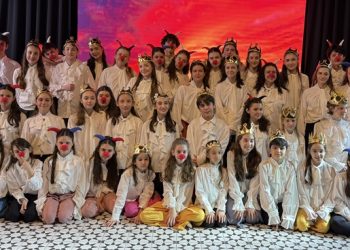 Kral Lear şaşkın… Othello, işine bak kardeşim…