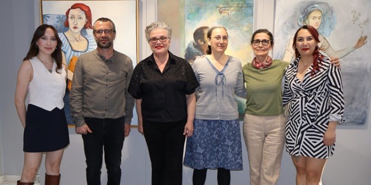 “Hüzün” Sergisi ile Duyguların İzini Sürüyoruz/ Günsu Saraçoğlu