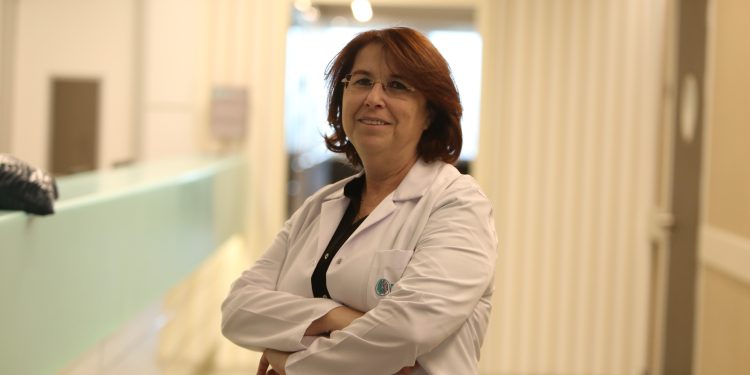 Psikolog Dr. Yıldız Burkovik : “Zorlukların üstesinden gelmek için psikolojik sağlamlık şart!”