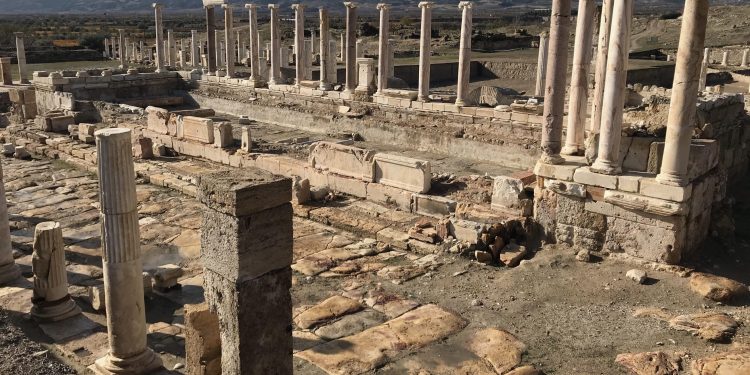 İş Bankası’ndan Laodikeia ve Tripolis kazılarına destek