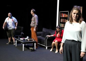 Şehir Tiyatroları, “Yenilmez” adlı oyunuyla 12. Frankfurt Türk Tiyatro Festivali’nde