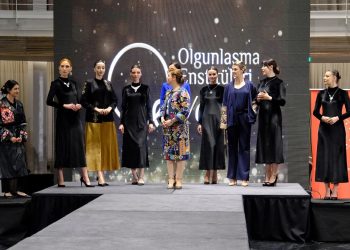 Van Olgunlaşma Enstitüsü’nden muhteşem defile