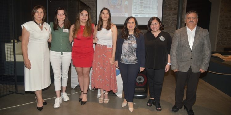 Genç kadınlar dijital geleceğe iz bıraktı; sürdürülebilir kalkınma projesi tamamlandı