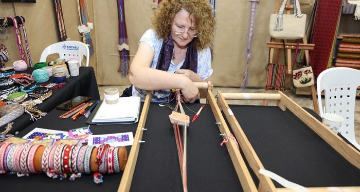 Usta eller MARİFEST’e renk kattı