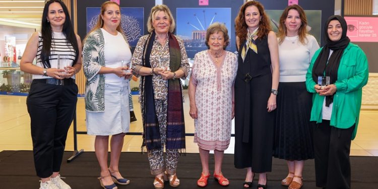 Kadın gözüyle hayattan kareler’in 2025 sergisi sanatseverleri bekliyor