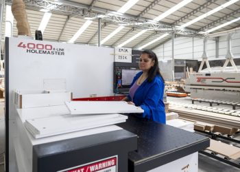 “Mersinli Kadın Ustalar” iş başında