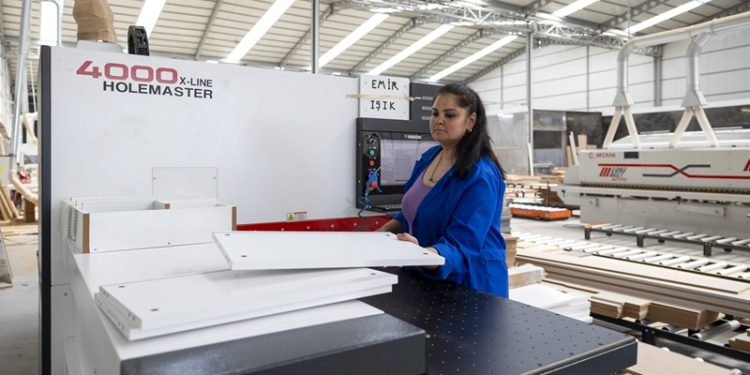 “Mersinli Kadın Ustalar” iş başında