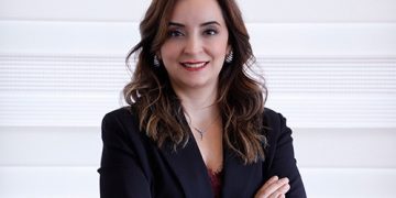 Dr. Bahar Gürpınar : “Gülüşlere Doğal Dokunuş: Zirkonyum Kaplama”