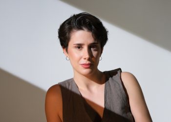 Hande Meğan’ın ilk albümü “Yirmisekiz” Yayında