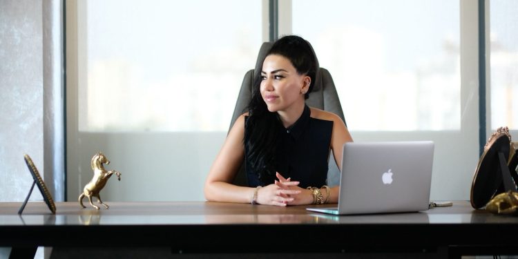 Dr. Asel Seda Bal : ” Güzellik kalıpları değil sağlık önemli”