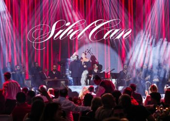 Sibel Can’dan Kıbrıs’ta Bayram şöleni