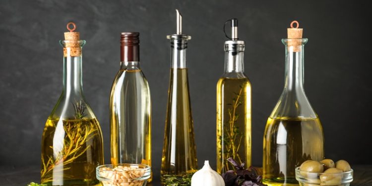 Türk zeytin ve zeytinyağı sektörü Çin pazarında vitrine çıktı