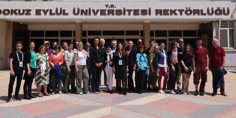 Dokuz Eylül Üniversitesi, 2. Uluslararası Hafta etkinliği düzenledi