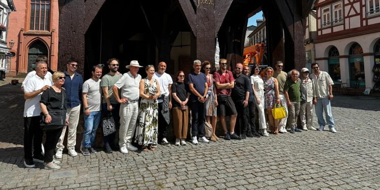 Paneller, Söyleşiler, Alkışlar: Frankfurt’ta Sinema Bir Araya Getiriyor/Mahiye Sabuncuoğlu