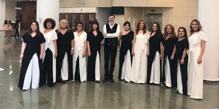 Rock müziğin efsaneleri aynı sahnede!