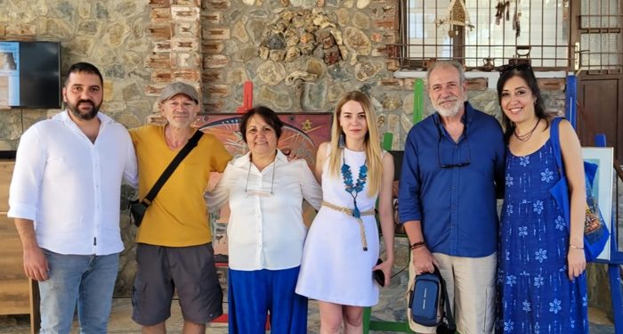 Türkiye’de Bir İlk: Orijinal Kızılderili Totemi Tahtakuşlar’da Sanatseverlerle buluştu/Günsu Saraçoğlu