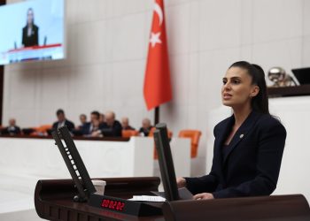 Gizem Özcan’dan Meclis Araştırma Önergesi: “Basının susturulduğu yerde halk da susturulmuş olur”