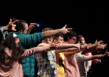 29. İstanbul Tiyatro Festivali’nde Hayata Bakışınızı Değiştirecek Bir ‘Hamlet’