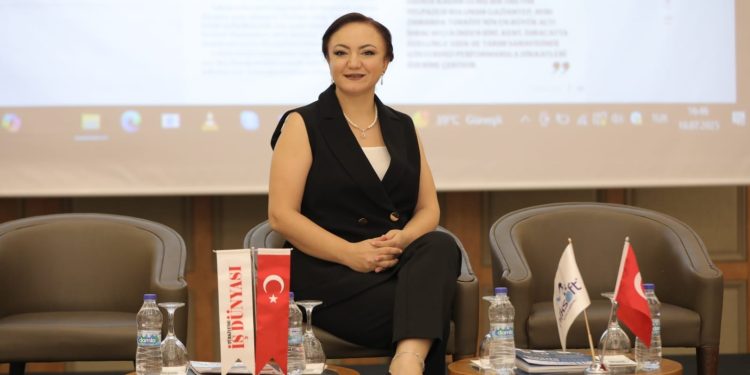 Ekonomi zirvesine dijitalleşme damgası