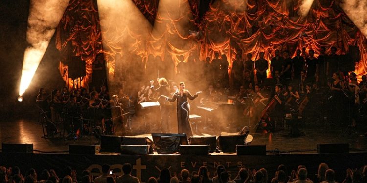 Sibel Can, Harbiye’ye Has “Bize Has”