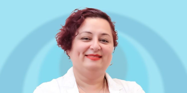 Dr. Füsun Topçugil : “Yüzünüzdeki Lekeler Lupus Belirtisi Olabilir”