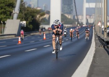 Dünya spor tarihinde bir ilk gerçekleşti…