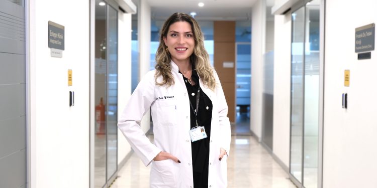 Dr. Öğetim Üyesi Buse Yılmaz Şen: Ağız sağlığı ömür boyu süren bir yatırım!