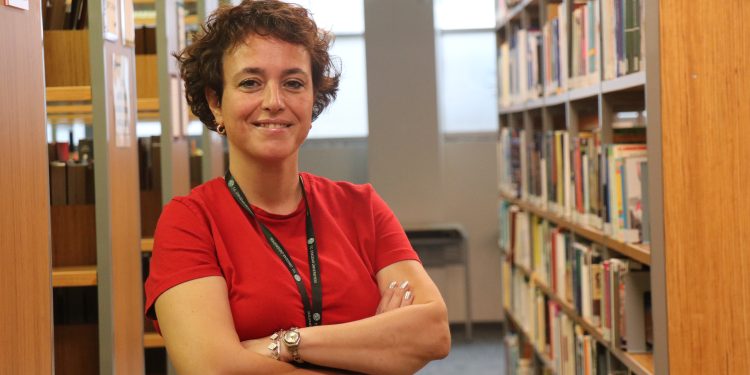 Dr. Öğretim Üyesi Burcu Çevreli: Türkiye’de 6.5 milyon sahipsiz köpek var! Sahipsiz sokak hayvanları için kısırlaştırma şart!