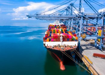 Ege İhracatçı Birlikleri: Firmalar ihracattan uzaklaşıyor