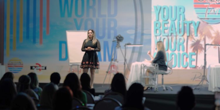 Kalıcı Makyajda Türkiye’nin Yükselen Standardı: Doğal görünüm, güvenlik ve şeffaflık