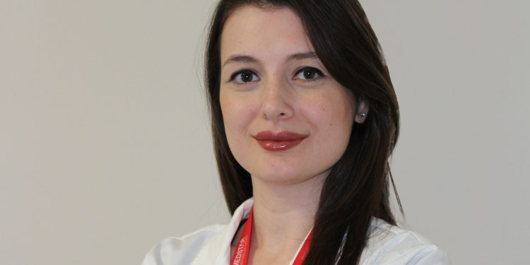 Dr. Ebru Okyay: Cildinizin yaşlanmasını geciktiren 4 önlem