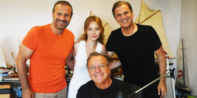 İkizler, Gani Müjde’nin kanatları altında