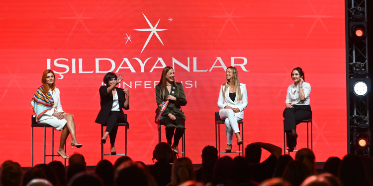 4. Işıldayanlar Konferansı, “Gelecek Dönüşürken Birlikte Işıldıyoruz”